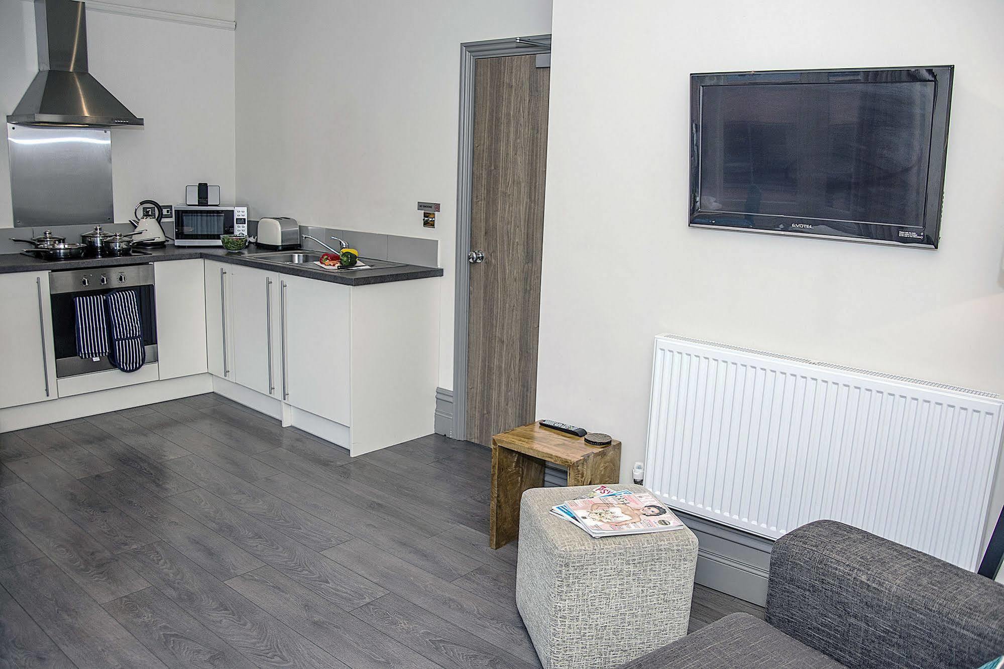 เบส เซอร์วิซ อพาร์ตเมนต์ ซิตี้โร้ด Apartment เชสเตอร์ ภายนอก รูปภาพ