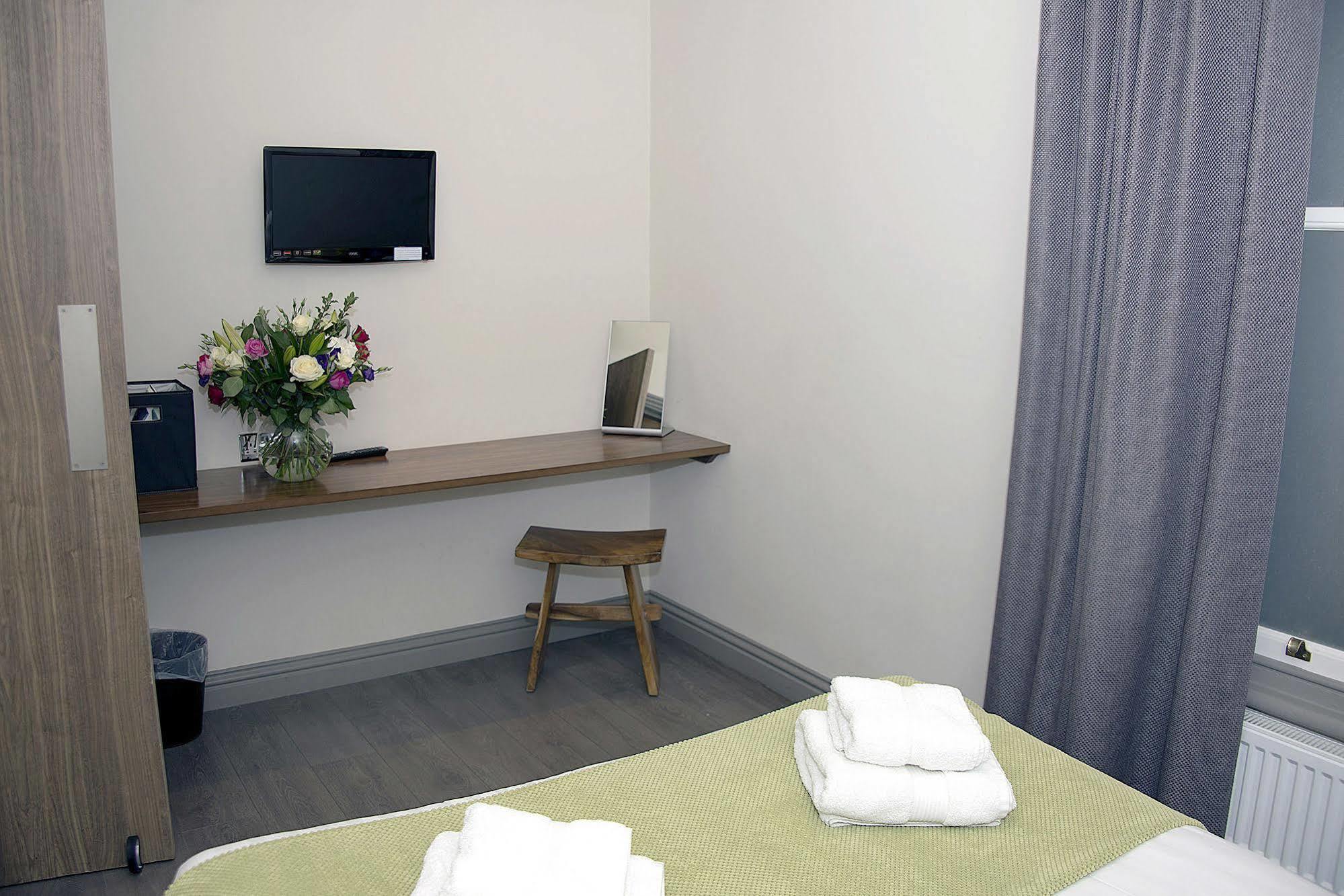 เบส เซอร์วิซ อพาร์ตเมนต์ ซิตี้โร้ด Apartment เชสเตอร์ ภายนอก รูปภาพ